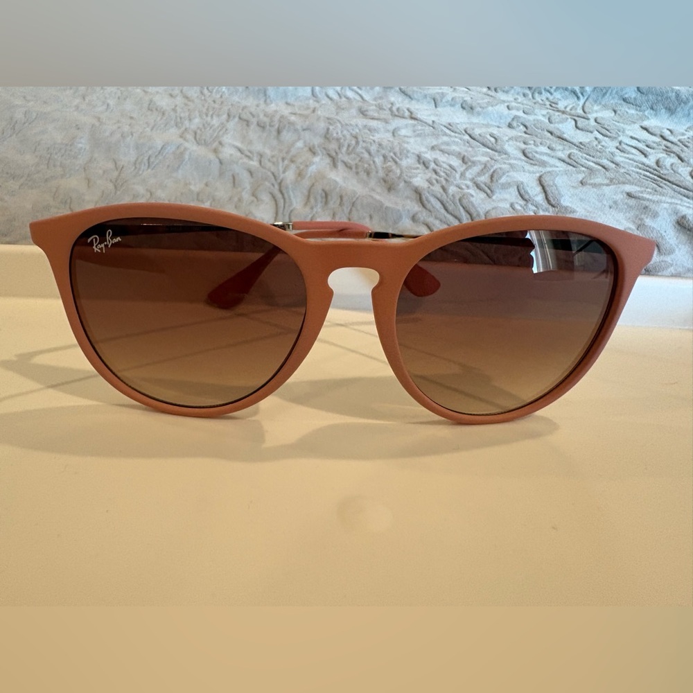 Ray-ban Pink Matte Frame Erika sunglasses RB4171